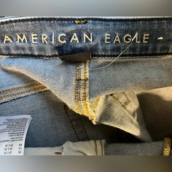 Aerie Men's Slim Fit Blue Jeans - Picture 3 of 5